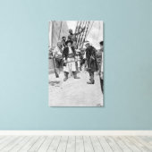 Kapitän Tongrelow nahm die größte Abbildung Leinwanddruck (Insitu (Holzboden))