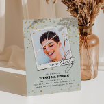 Kapitel Dreißiger Spaß Modernes Foto 30. Geburtsta Einladung<br><div class="desc">Mark einen wichtigen Meilenstein mit Kapitel 30! Einladungen, die perfekt eine Mischung aus Reife und Charme widerspiegeln. Mit einem persönlichen Foto-Schnappschuss aus dem Geburtstagsstern laden diese zum Verweilen ein. Die Mischung aus Kalligraphie und Serif-Schriftart, Imitats Gold Glitzer Confetti und eine leicht zu bearbeitende Vorlage machen es zu einem Brise, um...</div>