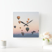Kappadokien. Balloon Flight Quadratische Wanduhr (Zuhause)
