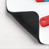 Kapseln auf Weiß Mousepad (Ecke)