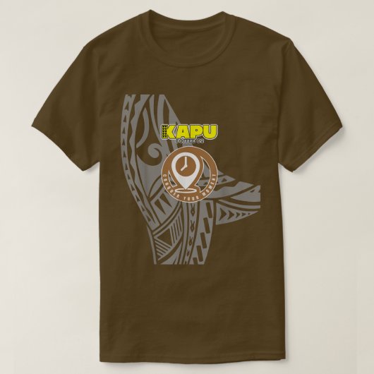Kapu Coffee Abzeichen Button Drop T-Shirt (Design vorne)
