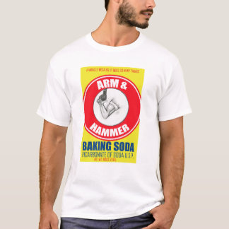 Kapuzenausgabe für Arm und Hammer in Shirt