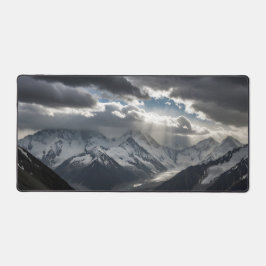 Karakoram Mountain Storm Schreibtischunterlage
