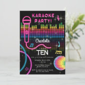 Karaoke Neon Glow Birthday Singing Music Party Einladung (Stehend Vorderseite)