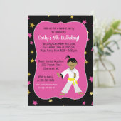 Karate Birthday Einladungen Gelbe Gürtel (Stehend Vorderseite)