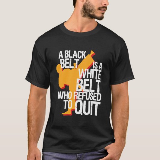 Karate - Ein schwarzer Gürtel T-Shirt (Vorderseite)