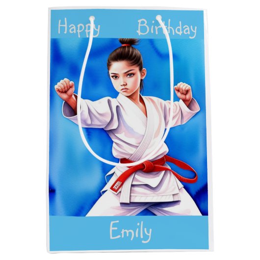 Karate Girl Birthday Mittlere Geschenktüte (Vorderseite)