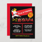 Karate Girl Kick Red Birthday Party Einladung (Vorne/Hinten)