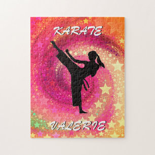 Karate Girl Kick Stars und Wirbel Retro Puzzle