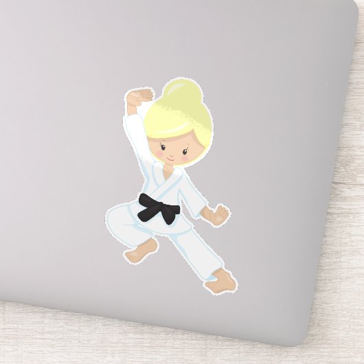 Karate Girl, Niedlich Girl, Schwarzer Gürtel, Blon Aufkleber (Detail)