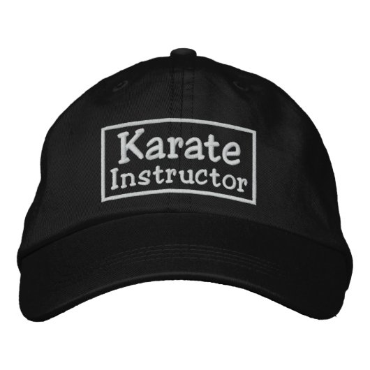 Karate Instructor Bestickte Baseballkappe (Vorderseite)