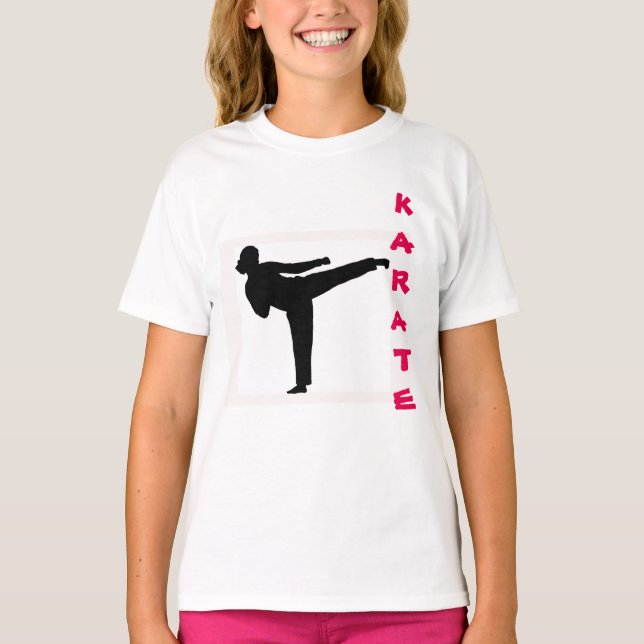 Karate-Mädchen-langes Hülsen-Shirt T-Shirt (Vorderseite)