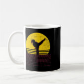 Karate Mädchen Vintage Kaffeetasse (Links)
