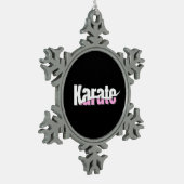Karate Martial Arts Girly Pink Schneeflocken Zinn-Ornament (Links)
