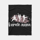 Karate Nana Leopard Karate Nana Grandma Fleecedecke (Vorderseite)