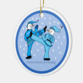 Karate-Schneemänner, die für die Keramikornament (Links)