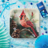 Kardinal auf Evergreen in der Weihnachtswinterszen Pappteller (Party)