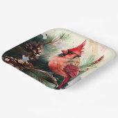 Kardinal auf Evergreen in der Weihnachtswinterszen Pappteller (Gewinkelt)