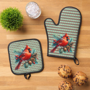 Kardinal auf Kiefernzweig mit Winterbeeren Ofenhandschuh & Topflappen-Set