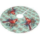 Kardinal auf Kiefernzweig mit Winterbeeren Polyester Weihnachtsbaumdecke (Schrägansicht)