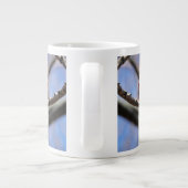 Kardinal Foto (2) & Zitat: Engel sind in der Nähe! Jumbo-Tasse (Rückseite)