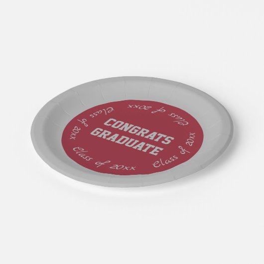 Kardinal Red Gray Glückwunschs Graduate Class of 2 Pappteller (Schrägansicht)
