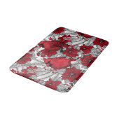 Kardinal und Poinsettia in Rot und Weiß Badematte (Schrägansicht)