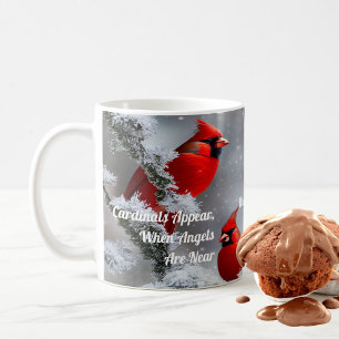 Kardinäle erscheinen Engel in der Nähe der Erinner Kaffeetasse
