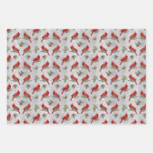 Kardinäle und Pinienholzplatten Geschenkpapier Set (Vorderseite)