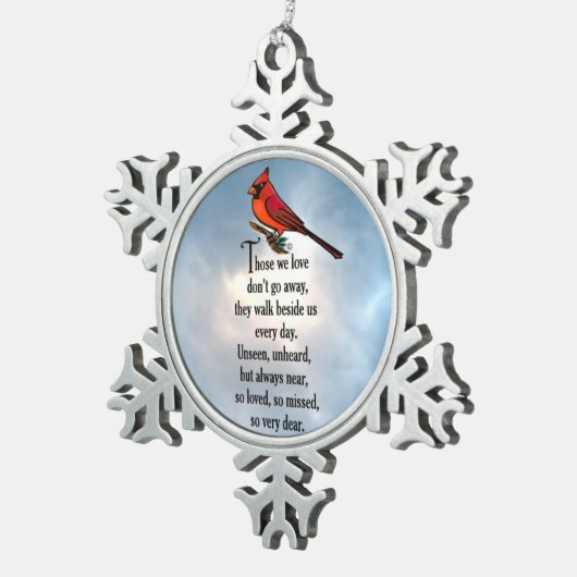 Kardinals-"so geliebtes" Gedicht Schneeflocken Zinn-Ornament (Rechts)