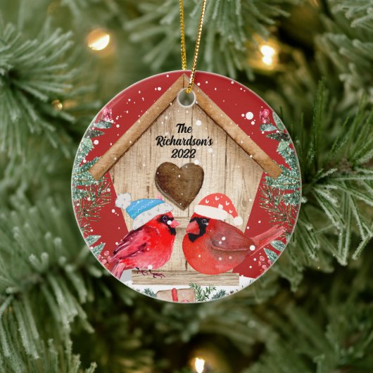 Kardinals Treehouse Personalisierte Keramik Orname Ornament (Baum)