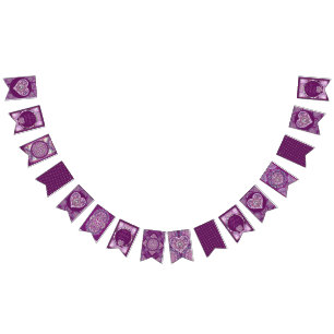 Kardinalsrote Rosette Wimpelkette