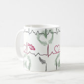 Kardiogramm mit Herz. Kaffeetasse (Vorderseite Links)
