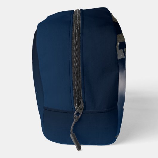 Karfreitag | waschbeutel (Rechts)