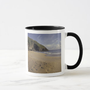 Karibik, St. Kitts. Fußspuren am Atlantik Tasse