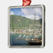 Karibik, St. Lucia, Soufriere. Boote in Silbernes Ornament (Links)