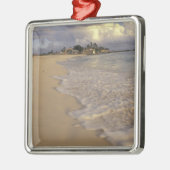 Karibik, St. Martin (St. Maarten). Maho Bay Ornament Aus Metall (Links)