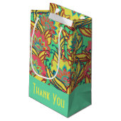 Karibische Farben Boho Blumenmuster Kleine Geschenktüte (Rückseite Schrägansicht)