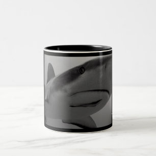 Karibischer Riff-Haifisch Zweifarbige Tasse