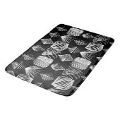 Karibischer Stammbaum - Schwarz & Weiß, Badematte (Schrägansicht)