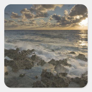 Karibisches Meer, Cayman Islands. Brechende Wellen Quadratischer Aufkleber