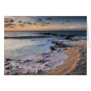 Karibisches Meer, Kaimaninseln. Brechende Wellen