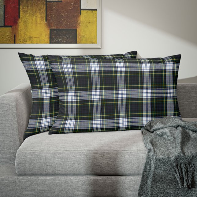 Kariert Clan Gordon Tartan Green White Karo Dekokissen (Plaid Clan Gordon Tartan Green White Accent Pillow)