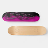 Kariert Flames Skateboard (Horizontal)