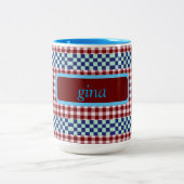Kariert Gingham Personalisiert Zweifarbige Tasse (Mittel)