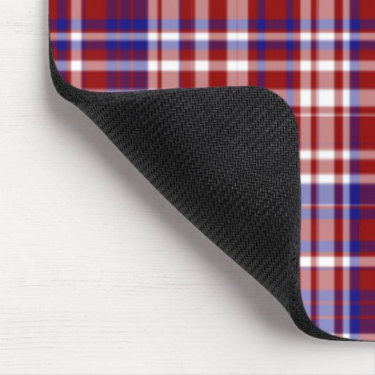 Kariert, rot, weiß, blau. 01-MOUSEPAD Mousepad (Ecke)