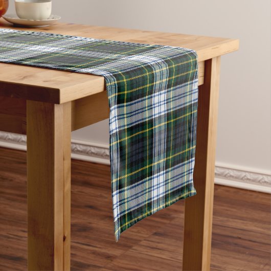 Kariert White Green Clan Gordon Tartan Kurzer Tischläufer (Beispiel)