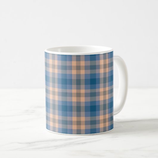 Karierte Beige Blau Grau und Pfirsichfarben Kaffeetasse (VorderseiteRechts)