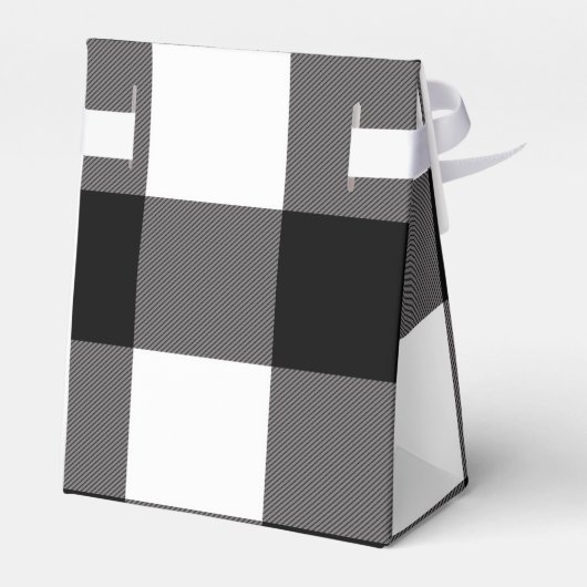 Karierte Buffalo-Plätze mit schwarzem und weißem K Geschenkschachtel (Rückseite)