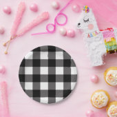 Karierte Buffalo-Plätze mit schwarzem und weißem K Pappteller (Party)